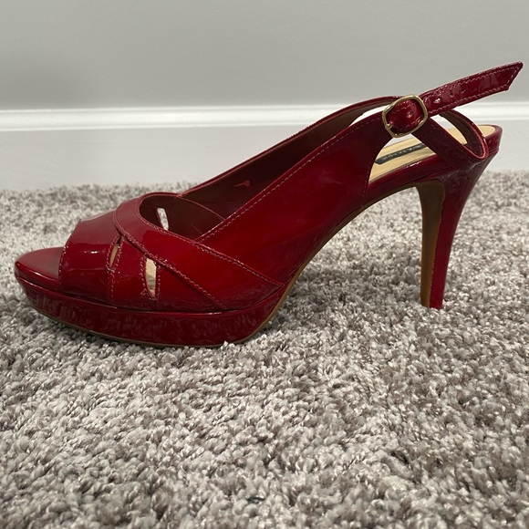 Alex Marie Shiny Red Open Toed Heels. Womens 9.5 - Picture 4 of 4